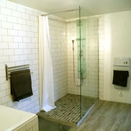 住宿加早餐酒店 La Gauviniere Liez